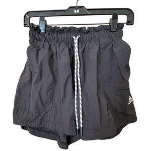 Adidas loose fit Sport Shorts with 3 pockets